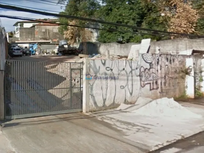Terreno à venda 725m² no Morumbi - Em frente ao Estádio do Morumbis - São Paulo