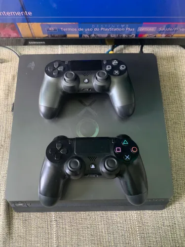 PS4 SLIM 1TB Limited Edition Days Of Play 2019.
