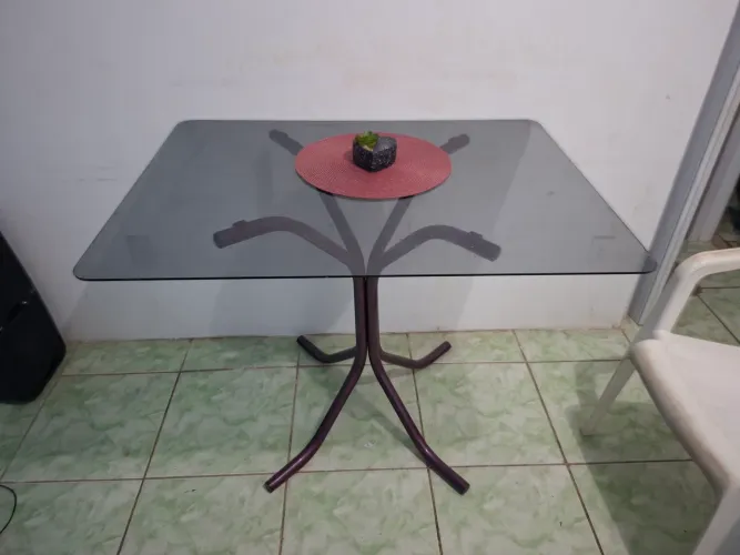 Linda Mesa tampo de vidro