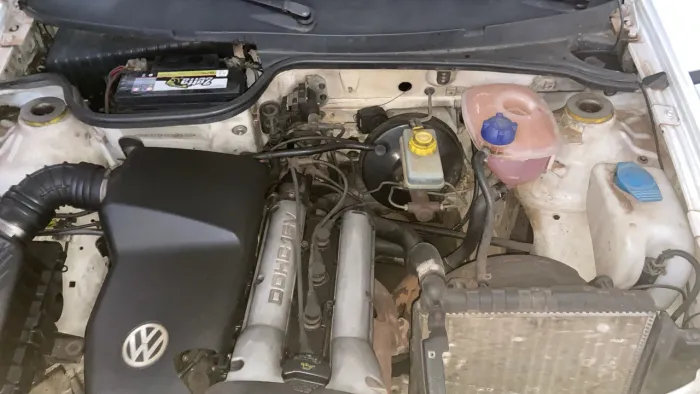 Volkswagen Gol Geração III Ouro 1.0 MI 16V Gasolina Mec. 2P 2000