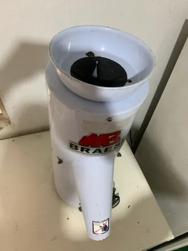 Moinho de Pão Braes Profissional 