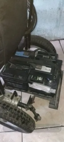 Cadeira de rodas eléctrica 