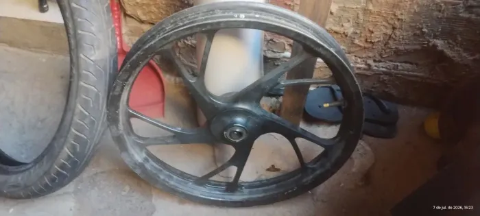 Chama pra ir logo está em perfeito estado