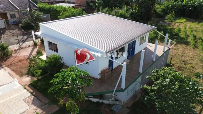 Chácara à venda em Sarandi, Jardim Universal, com 3 quartos, com 8180 m²