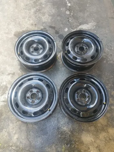 Rodas de ferro aro 15 / 5 furos