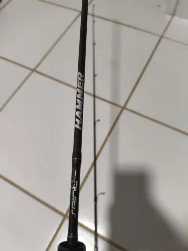 Vara de pesca Saint Hammer para molinete 12 libras.
