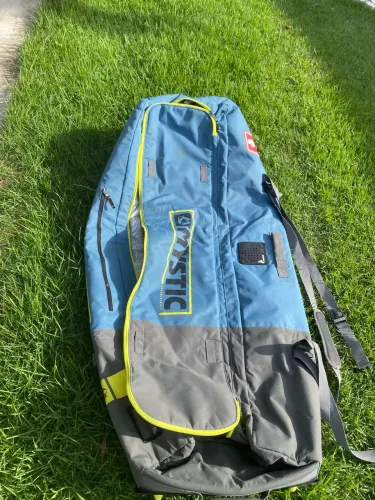 Bolsa de kitesurf Mystic 140cm