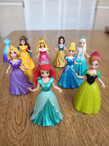 8 Princesas Disney Mattel MagiClip Originais + 2 Vestidos Extras
