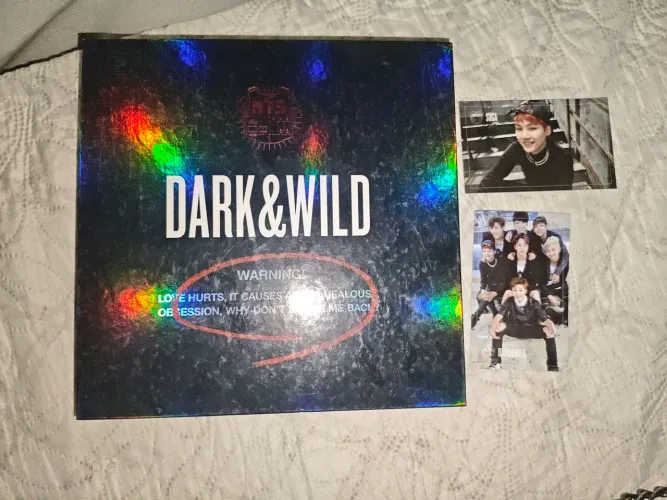 Álbum kpop bts Dark Wind completo com algumas avarias