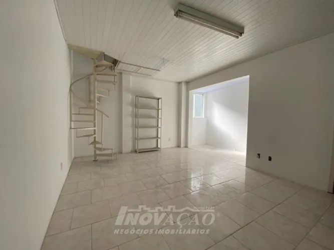 Sala Térrea / Loja comercial São Pelegrino Caxias do Sul