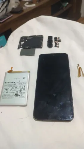Todos os componentes do Samsung Galaxy A14