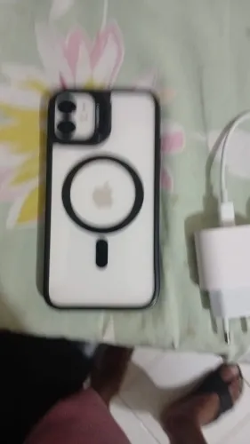 iPhone 11 Branco novo com carregador e fone para trocar por Motorola G 75 