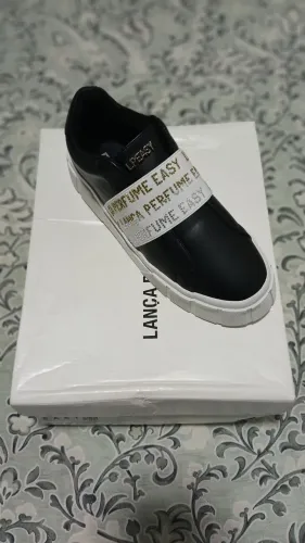 Vendo tênis marca Lança Perfume