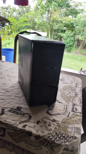 COMPUTADOR i3, 8gb de ram, ssd 120