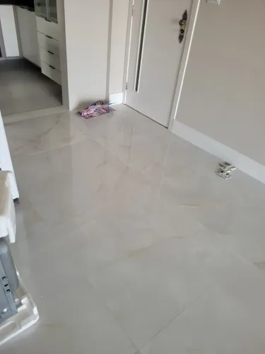 Instalação de rodapés