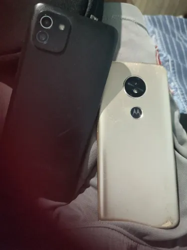 ?Samsung A03 + Moto E5 Play para conserto/peças?