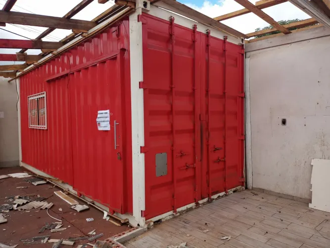 Container completo opronto para uso
