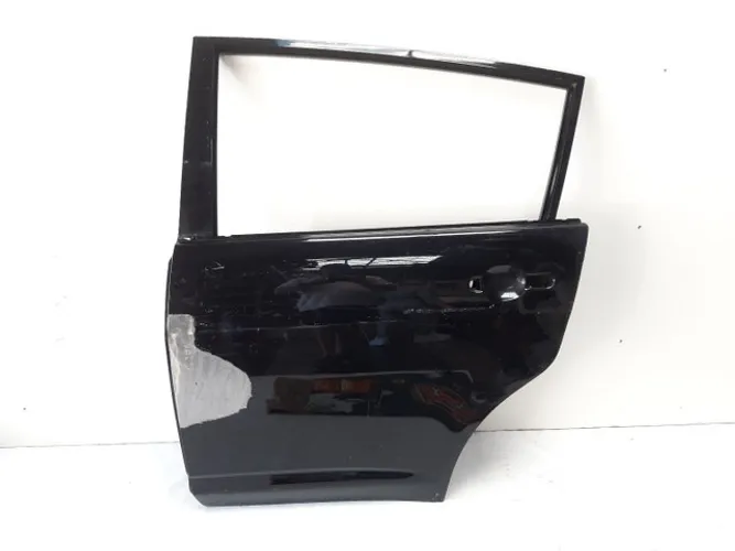 Porta nissan tida 