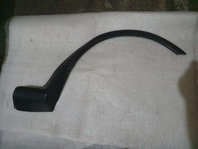 Ford escort xr3 conversível  moldura paralama nova original