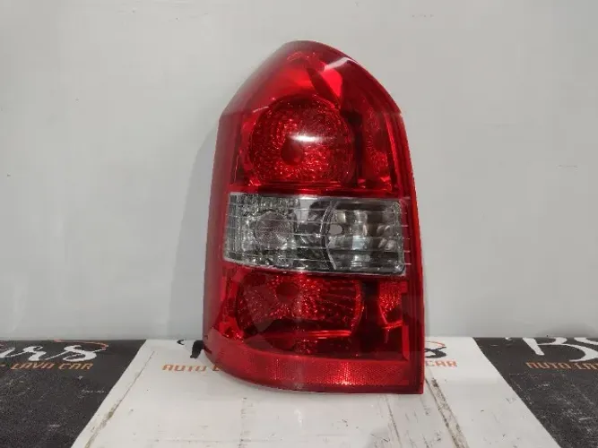 Lanterna traseira Tucson 2005/2015 esquerda