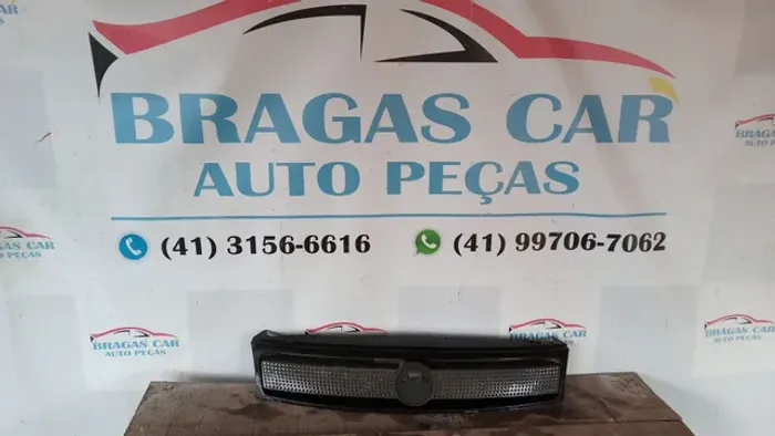 Usado<br>Grade Frontal Original Fiat Palio  Sem Emblema 2008