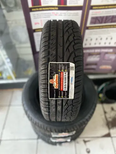 Pneu remold 185/60/14 Crystone *borracha vipal* (instalação gratuita)