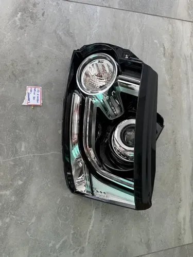 mascara e led do farol rang rover diacovery 4