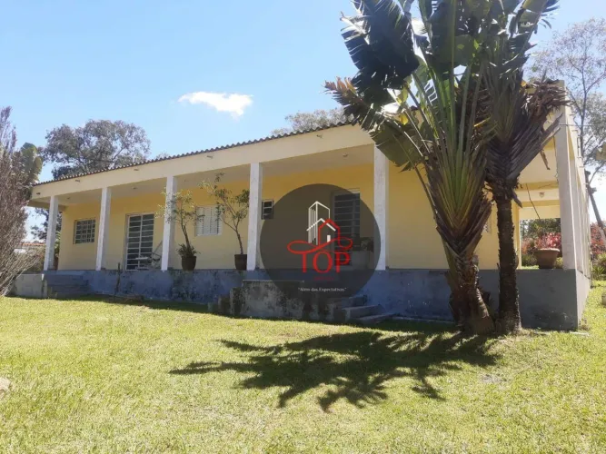 Chácara com 4 quartos à venda, 5000 m² por R$ 369.999 - Centro - Itapetininga/SP