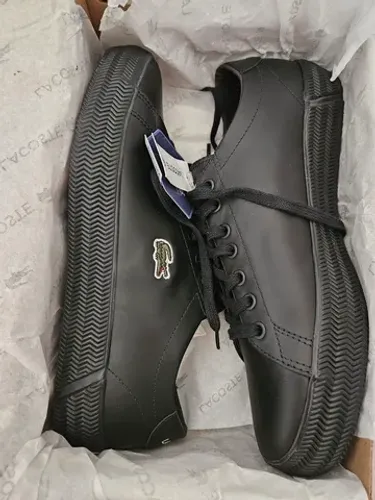 Tenis Lacoste