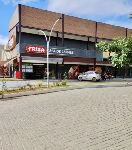 Lojas No Boulevard São Silvano
