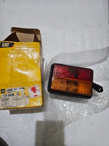 Retro escavadeira caterpillar 414 416 420 430 450  lanterna traseira nova original 1726490