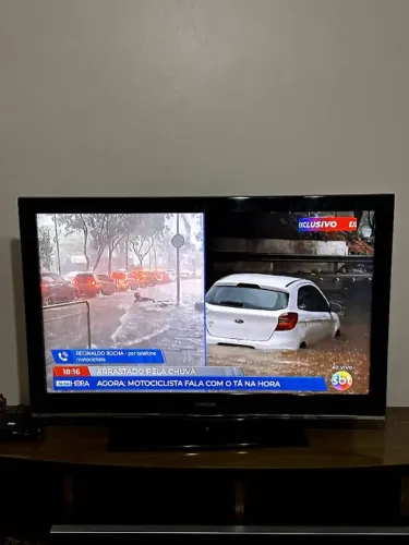 TV Samsung LCD 46" - Modelo LN46B530P2MXZD