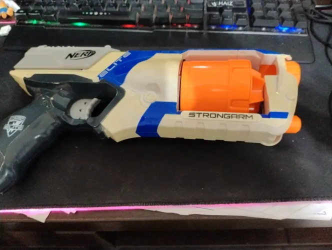 Nerf Elite Strongarm - Pistola de Brinquedo (aceito ofertas)