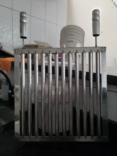 Grelha churrasqueira 