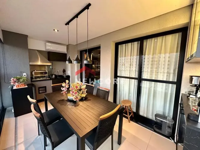 Apartamento em Avenida Cristóvão Colombo - Centro - Araraquara/SP