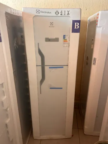 Geladeira 400 litros foss free top freezer