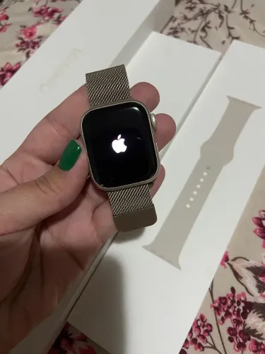 Apple Watch Series 7 com + de 10 pulseiras 