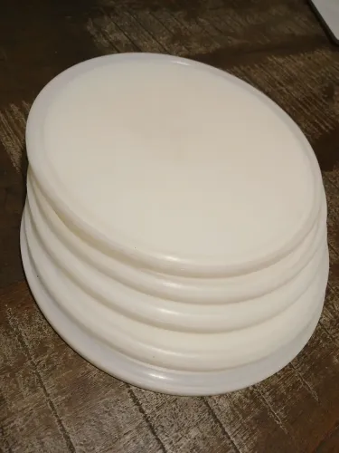Tábua de corte placa redonda branca 30cm em polietileno novas