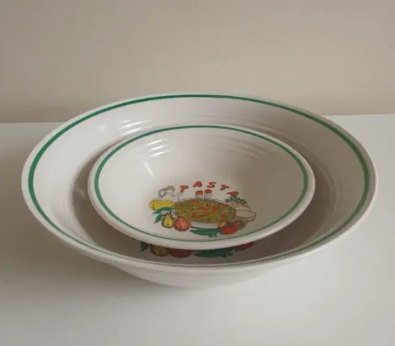 Prato de Pasta Macarrão 2 tigelas Massa louça comida italiana espaguete utensílios cozinha