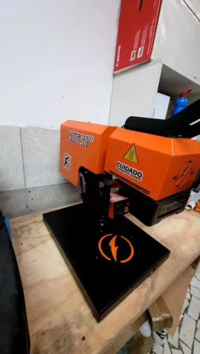 Impressora Laser HP Colorida M254DW 110V + Máquina Faster 360 UP
