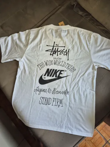 Camiseta Nike Stussy