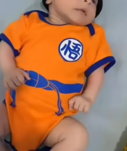 Body para bebe Veste até 12 meses valor 13,00 cada entrega a combinar