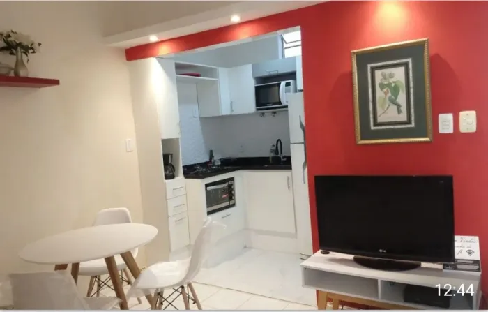 Temporada em Copacabana. Apartamentos bem avaliados.