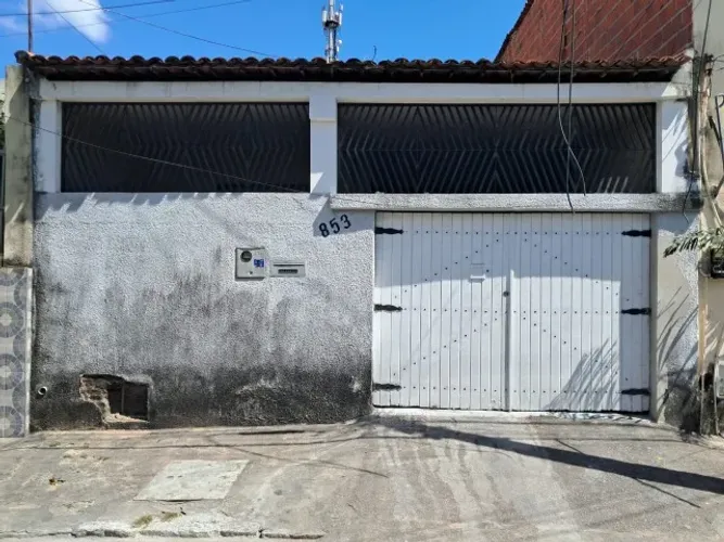 Casa a venda no São João do Tauape