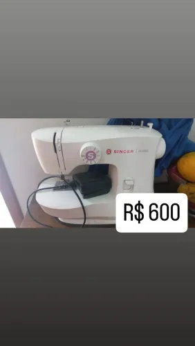 Máquina de costura
