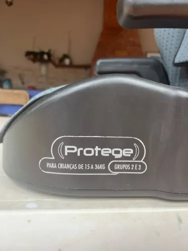Cadeira Auto Pég-Perego Regulagem de Altura Cinza e Preto