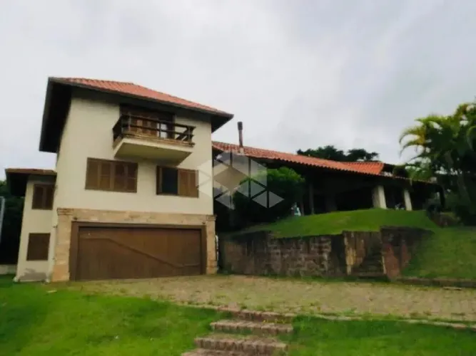 Casa em Condomínio 450M² - para Alugar