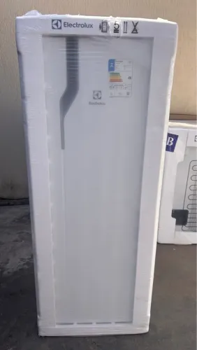 GELADEIRA 240 LITROS DEGELO AUTOMÁTICO 