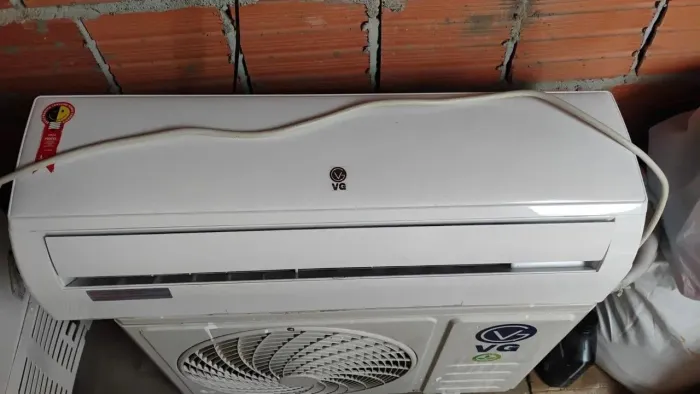 Split 24mil BTUs INVERTER