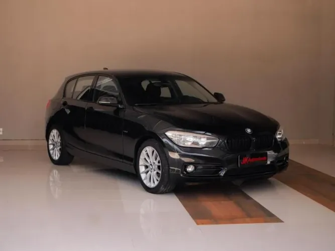 BMW 120I 2.0 16V 150cv/ 156cv 5P 2016